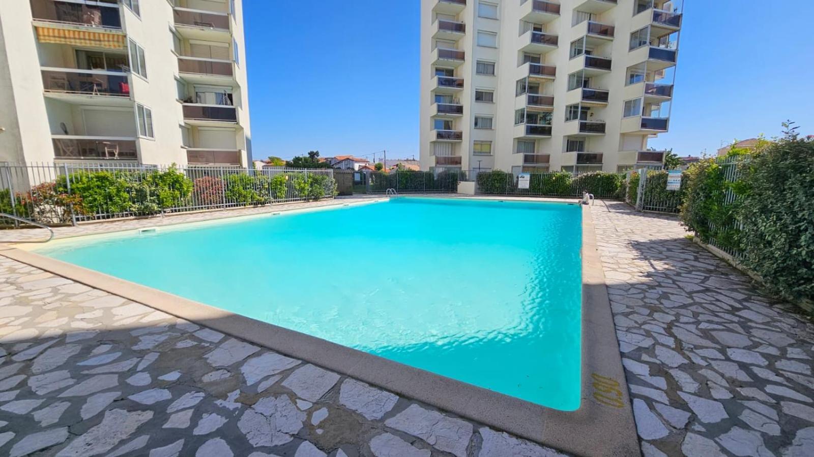 アルカションVue Panoramique Sur Bassin,Piscine Et Terrasseアパートメント エクステリア 写真